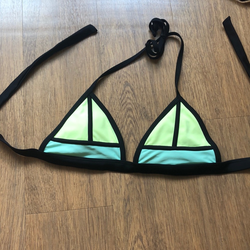 Bathing suit top
